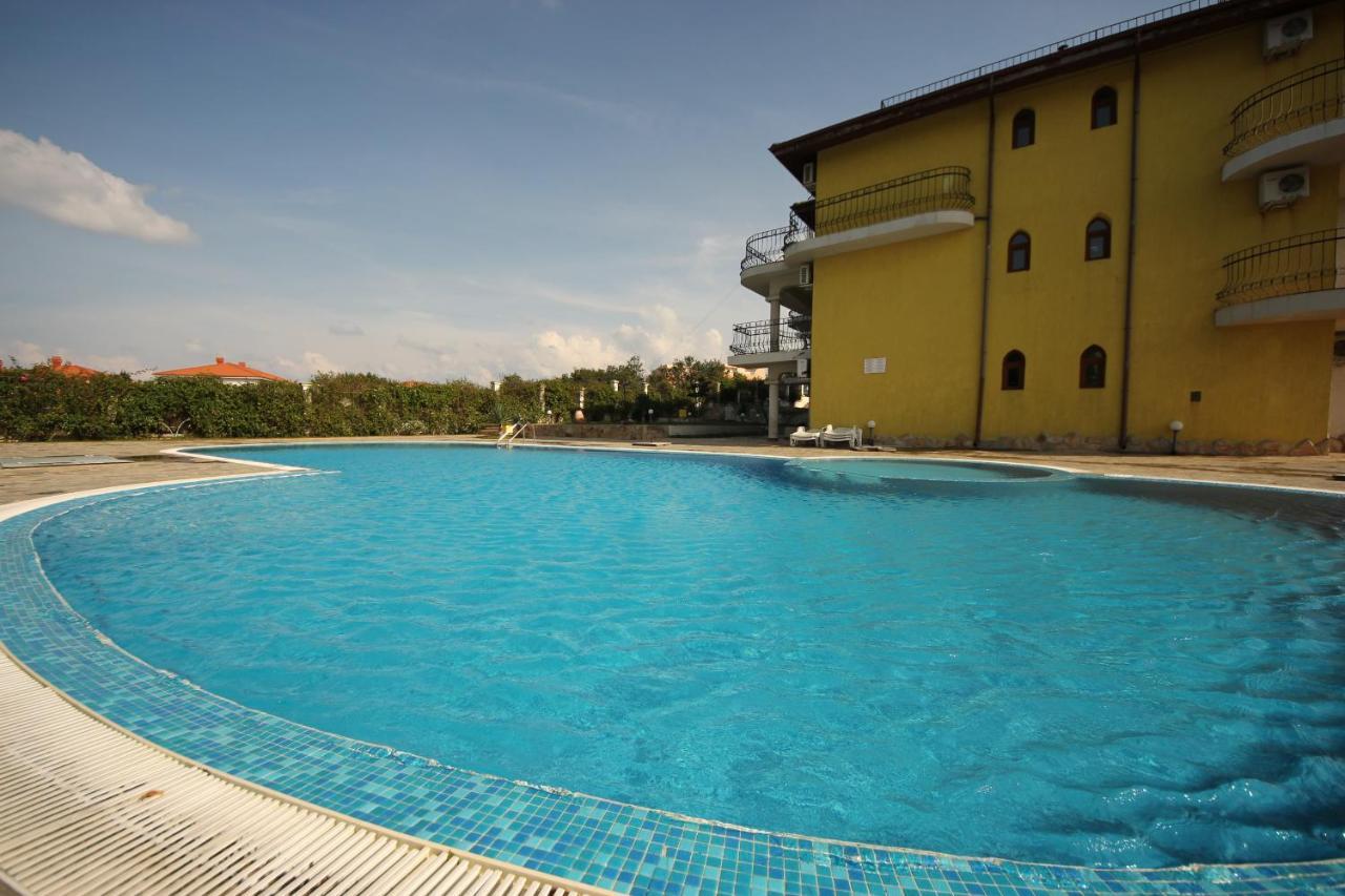 Menada Green Hills Apartments Sozopol Ngoại thất bức ảnh