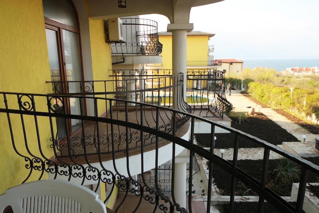 Menada Green Hills Apartments Sozopol Ngoại thất bức ảnh