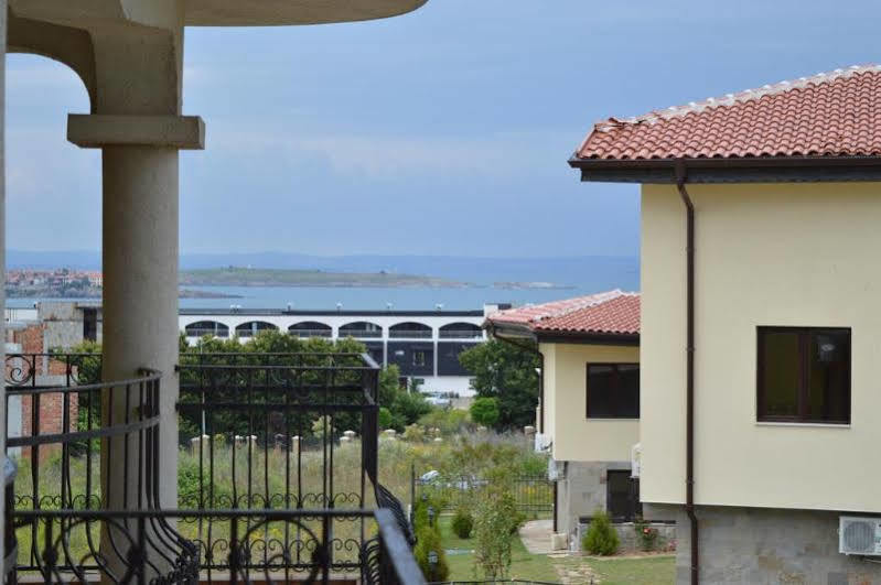 Menada Green Hills Apartments Sozopol Ngoại thất bức ảnh