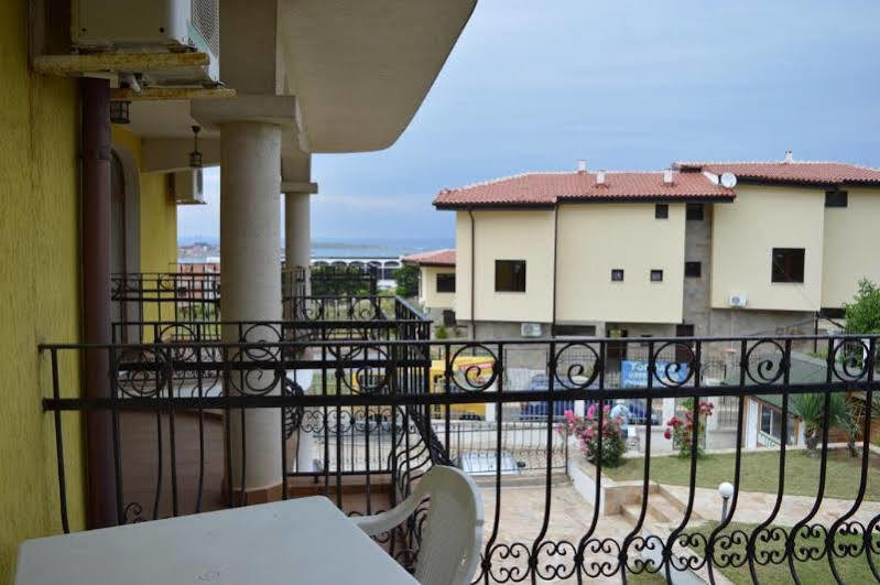 Menada Green Hills Apartments Sozopol Ngoại thất bức ảnh