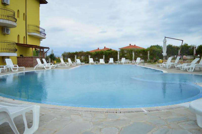 Menada Green Hills Apartments Sozopol Ngoại thất bức ảnh